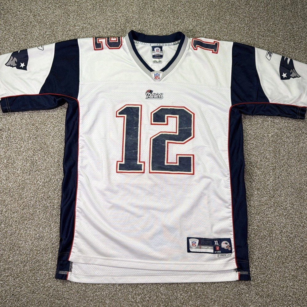 Tom Brady Reebok Equipment Jersey Patriots Size XL +2 Used Condition Sewn